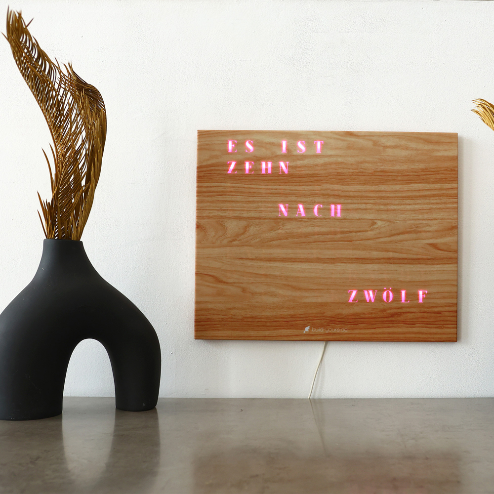 Wordclock Jupiter Holz Optik