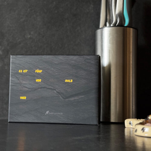 The look of BoxClock Schiefer Optik