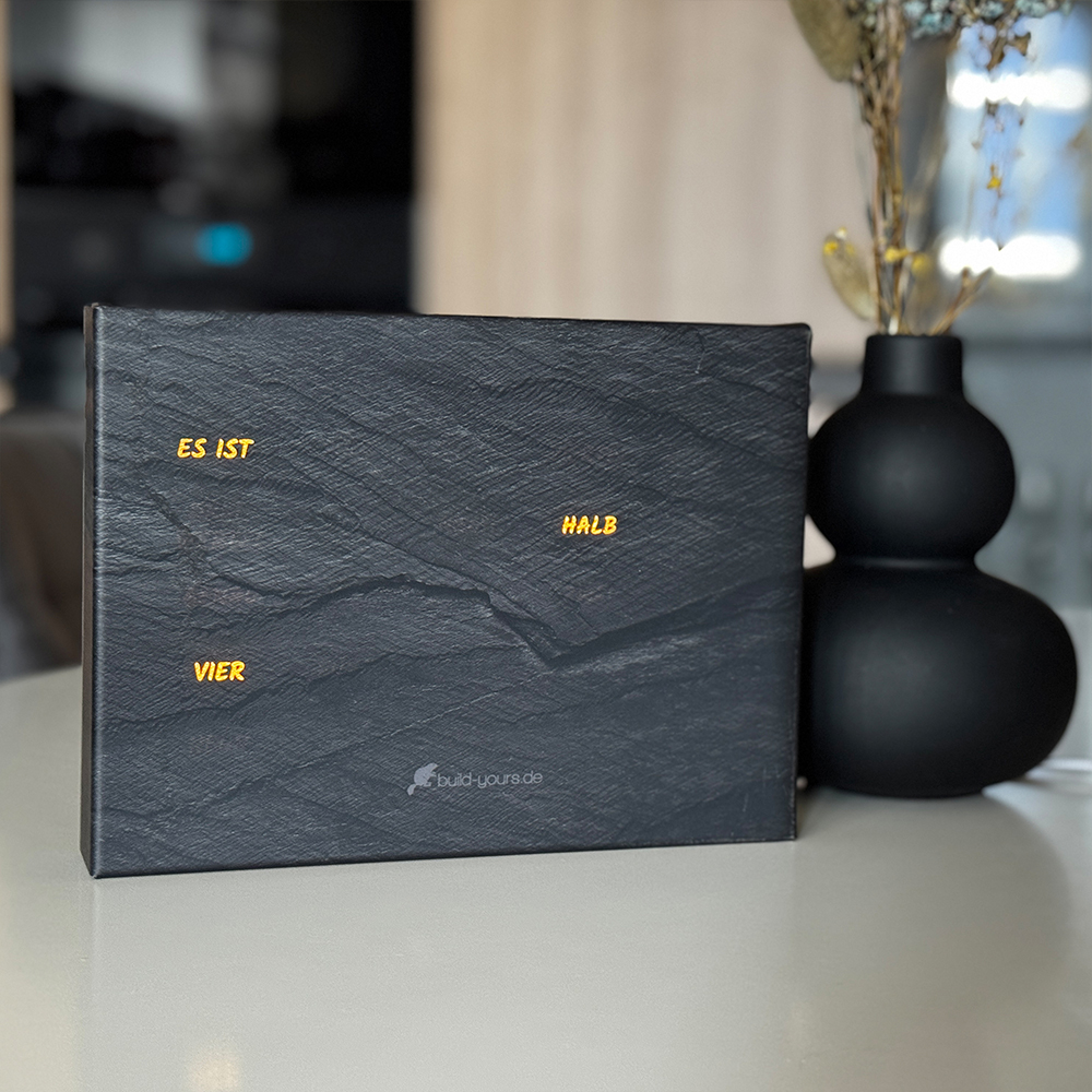The new BoxClock Schiefer Optik