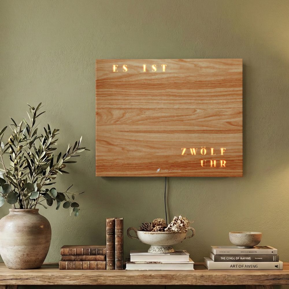 Wordclock Jupiter Holz Optik