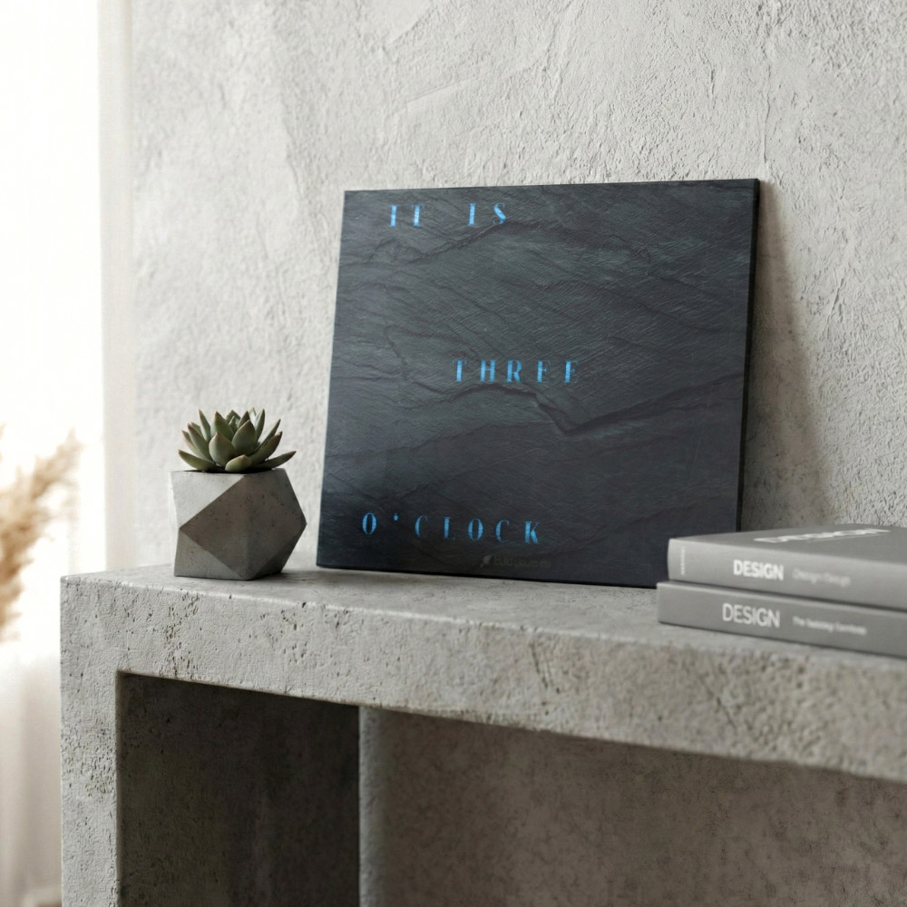 The look of Wordclock Jupiter Phantom Slate English Edition