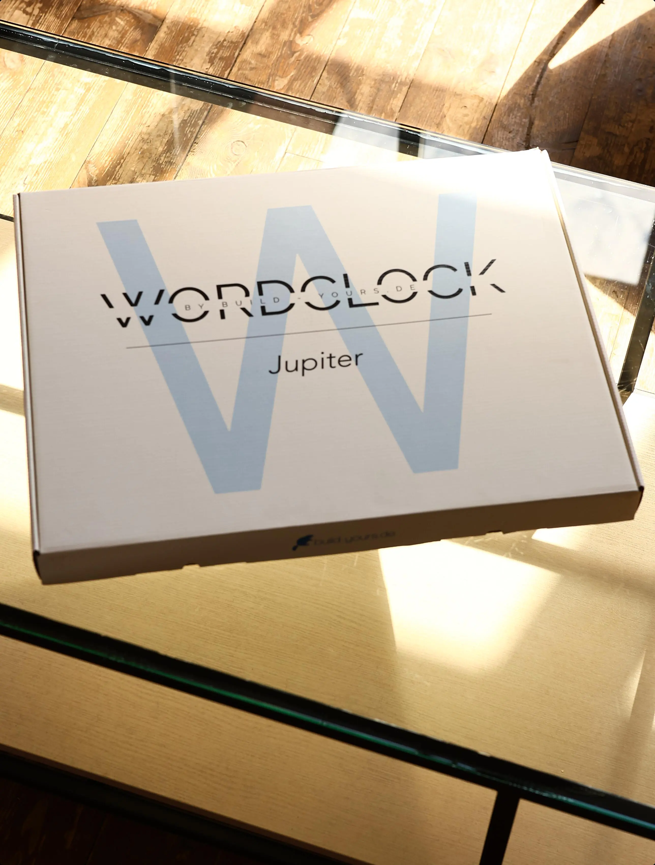 Wordclock Jupiter Verpckung