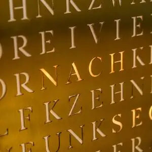 Gebürsteter Edelstahl Gold